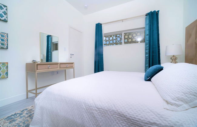 Cayman Luxury Rentals at The Grove - Foto 18