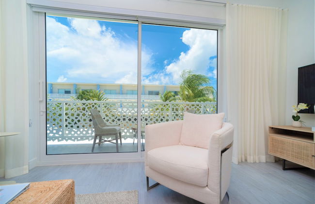 Cayman Luxury Rentals at The Grove - Foto 8