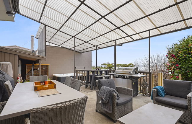 Lakeview Escape with spa - sauna - patio - Foto 1