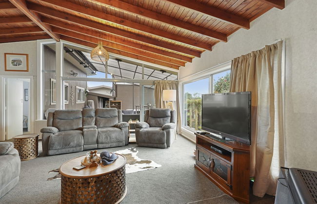Lakeview Escape with spa - sauna - patio - Foto 25