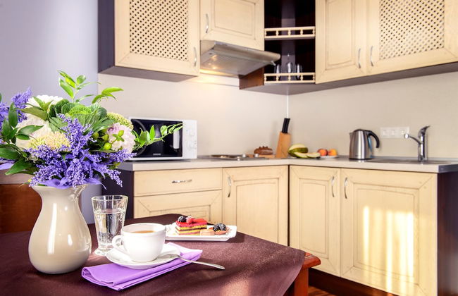 Greguar Hotel & Apartments - Photo 11