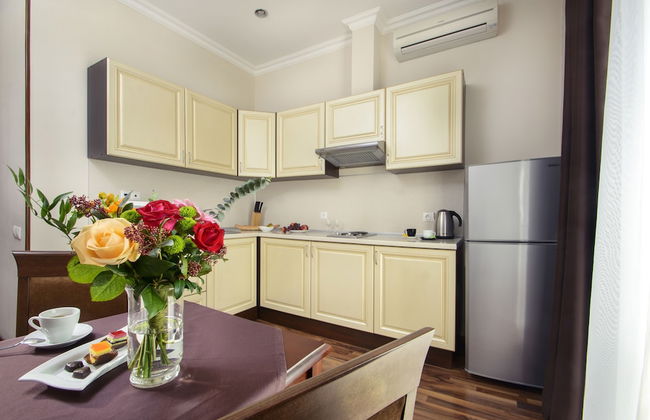 Greguar Hotel & Apartments - Photo 68