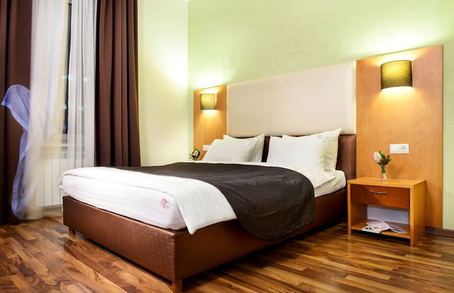 Greguar Hotel & Apartments - Photo 26