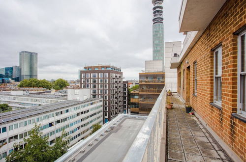 Foto 18 - Fantastic Central Apartment With Balcony in Fitzrovia