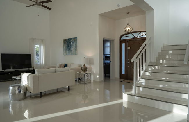 The Sapphire Villa - Photo 14