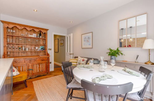 Photo 15 - Stylish 1 Bedroom Flat in Fulham With Patio