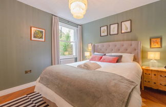 Photo 1 - Stylish 1 Bedroom Flat in Fulham With Patio