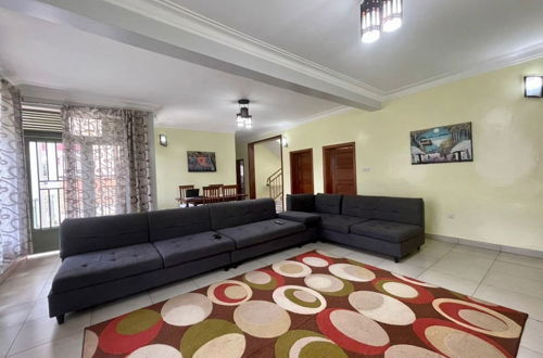 Photo 17 - Room in House - Spacious Private Room @ Myplace