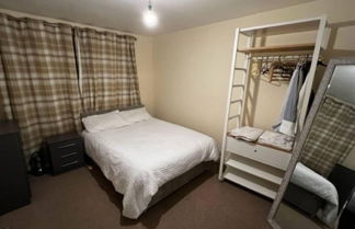 Photo 2 - Your Home Away From Home in Leeds - on the Ring Rd