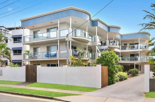 Photo 44 - Cranbourne Court Beach Side Apartments