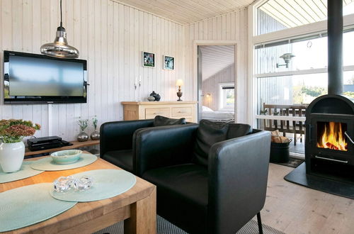 Photo 6 - 6 Person Holiday Home in Lokken