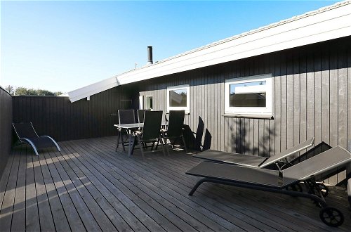 Photo 19 - 6 Person Holiday Home in Lokken