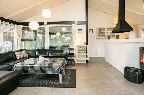 Photo 18 - 10 Person Holiday Home in Hjorring