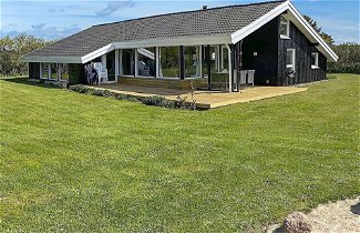 Photo 1 - 10 Person Holiday Home in Hjorring