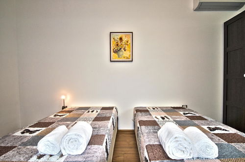 Photo 2 - Travellino Serviced Apartments