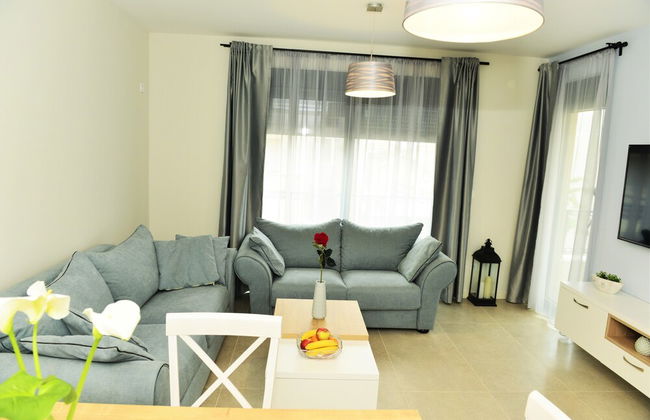 Apartmani Ralux Tivat - Foto 19