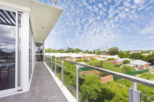 Photo 9 - Luxury Modern Double Ensuite Apartment