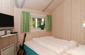 Photo 2 - 8 Person Holiday Home in Gilleleje