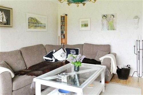 Foto 14 - 5 Person Holiday Home in Lysekil
