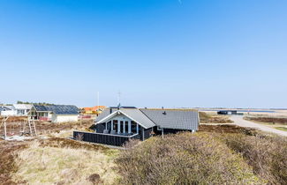 Photo 3 - 6 Person Holiday Home in Hvide Sande