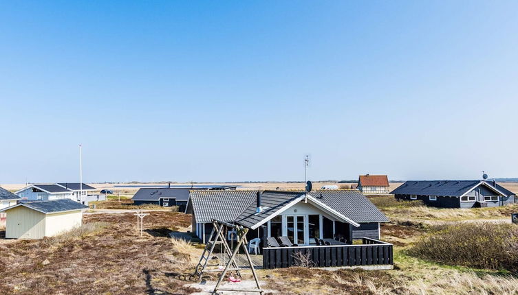 Photo 1 - 6 Person Holiday Home in Hvide Sande