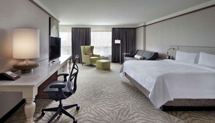 Photo 1 - Hilton Garden Inn Montreal Airport