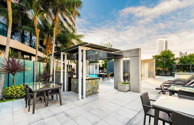 Peppers Broadbeach - Photo 73