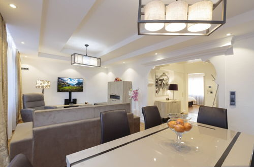 Foto 42 - The Queen Luxury Apartments - Villa Giada