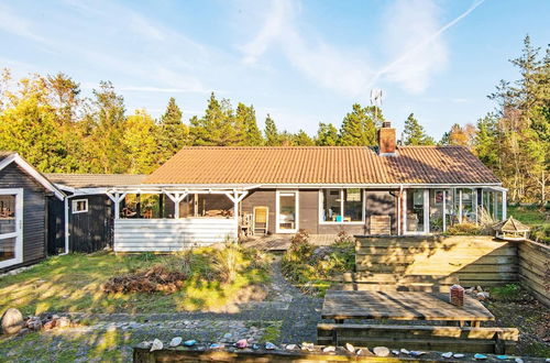 Photo 1 - Quaint Holiday Home in Glesborg near Beach