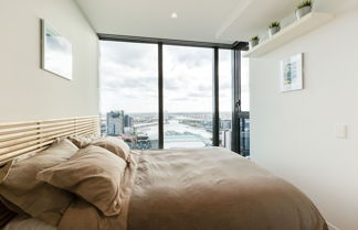 Photo 3 - EVA, 1BDR Melbourne Apartment
