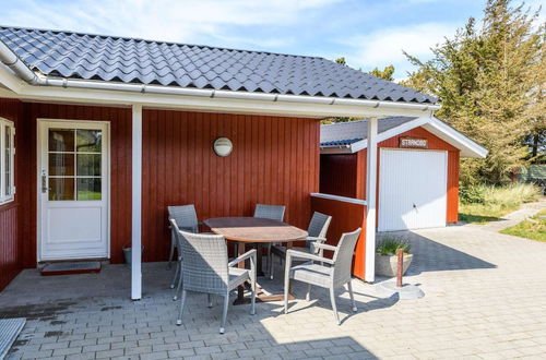 Photo 20 - 6 Person Holiday Home in Hvide Sande