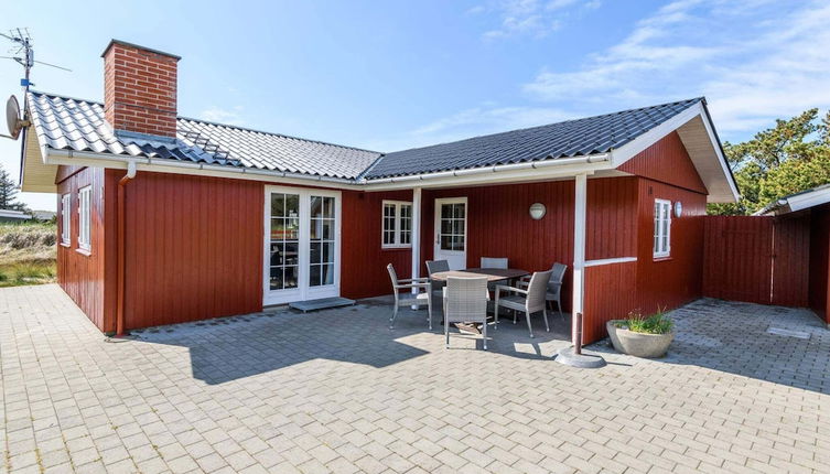 Photo 1 - 6 Person Holiday Home in Hvide Sande