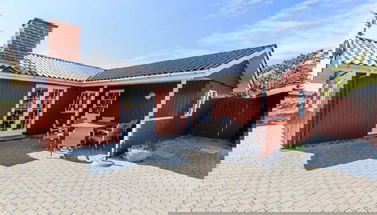 Photo 1 - 6 Person Holiday Home in Hvide Sande