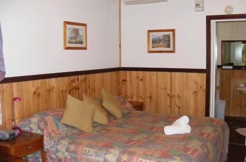 Foto 1 - Cedar Lodge Cabins