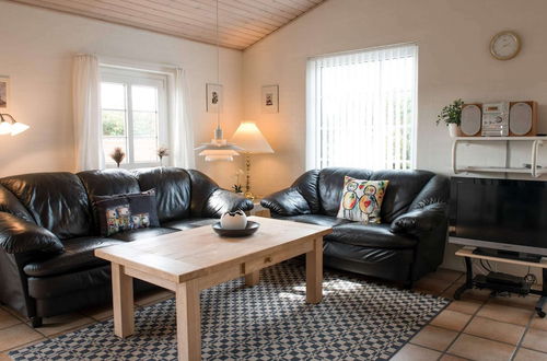 Photo 8 - 6 Person Holiday Home in Hvide Sande