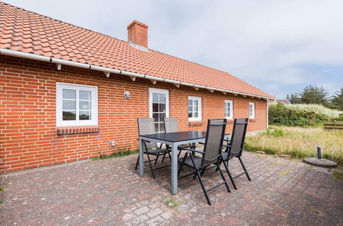 Photo 17 - 6 Person Holiday Home in Hvide Sande