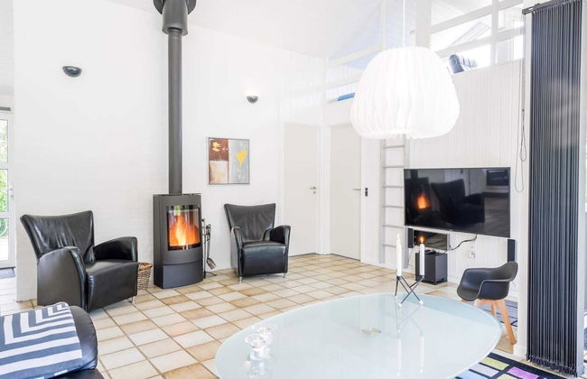8 Person Holiday Home in Norre Nebel - Foto 33