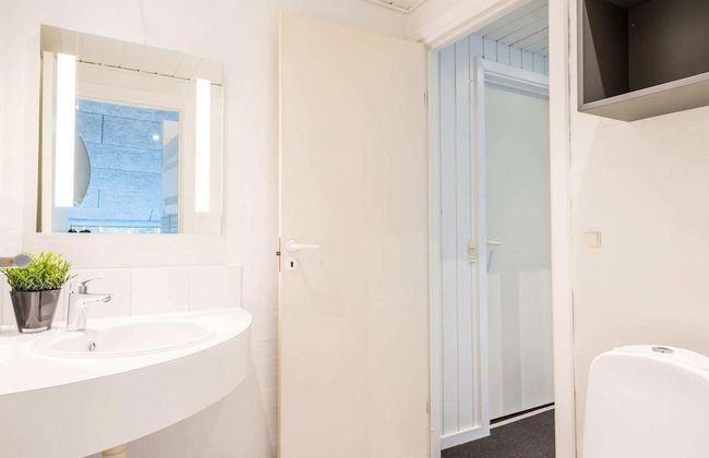 8 Person Holiday Home in Norre Nebel - Foto 25