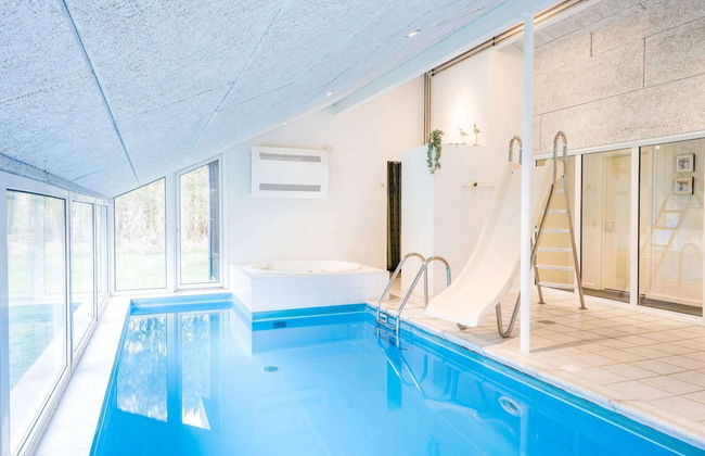8 Person Holiday Home in Norre Nebel - Foto 6