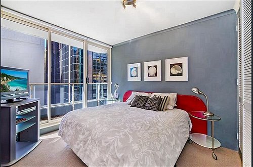 Foto 2 - Sydney CBD 2 Bedroom Apartment with Balcony