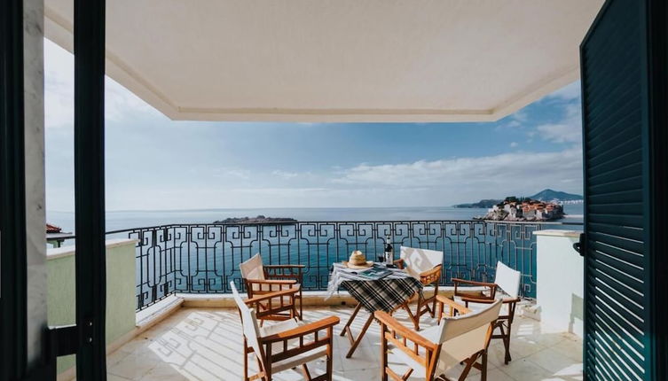 Photo 1 - Sveti Stefan Beach Apartment