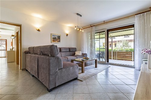 Foto 2 - Spacious and Comfortable Apartment in Medulin, Croatia