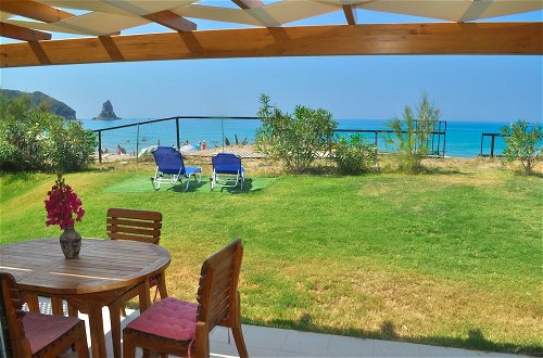 Photo 28 - Beachfront Holiday House Yannis on Agios Gordios Beach in Corfu