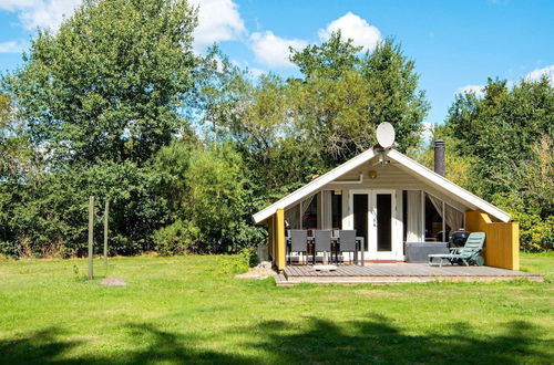 Photo 12 - 4 Person Holiday Home in Oksbol