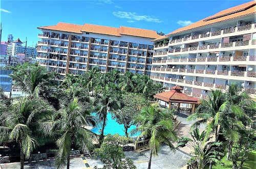 Photo 20 - Royal Hill Resort Pattaya Corner Condo With sea & Pool Views