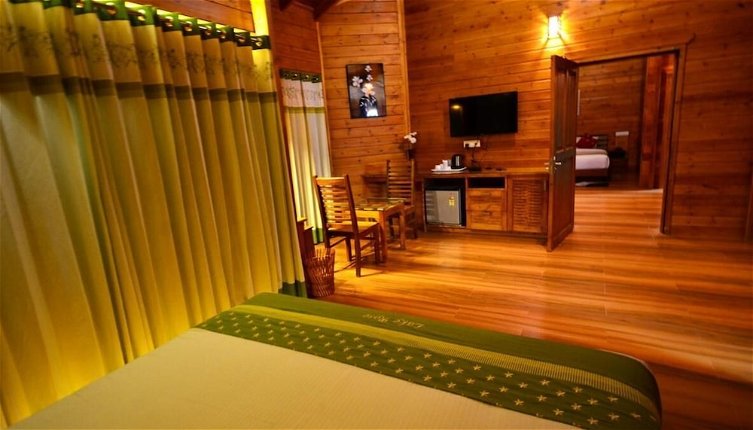 Photo 1 - Room in Guest Room - Lakerose Wayanad Resort - Water Front Grandeur
