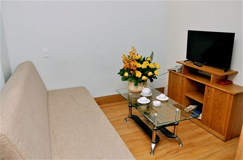 Photo 46 - Flower Apartment