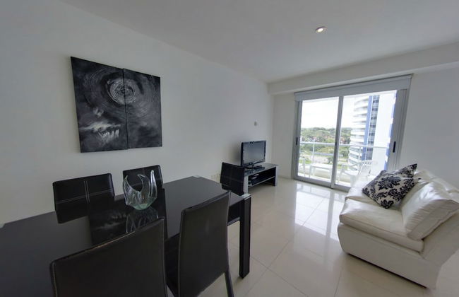 Arenas del Mar Apartments - Photo 21