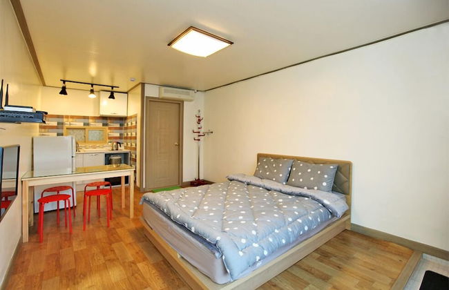 Brothers Pension - Photo 11