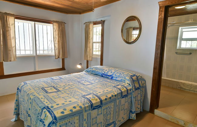 Mariposa Lodge - Photo 18